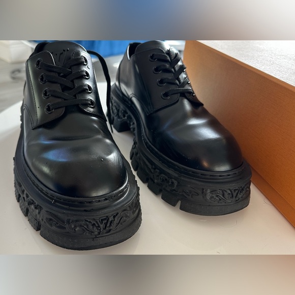 1AAZ4U men’s Louis Vuitton to be shoes, gentle condition
LV Baroque Derby - Picture 3 of 15